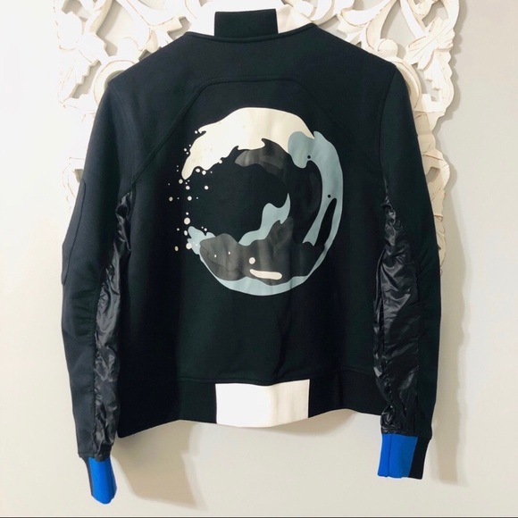 Under Armour Track Bomber Jacket - Picture 2 of 8